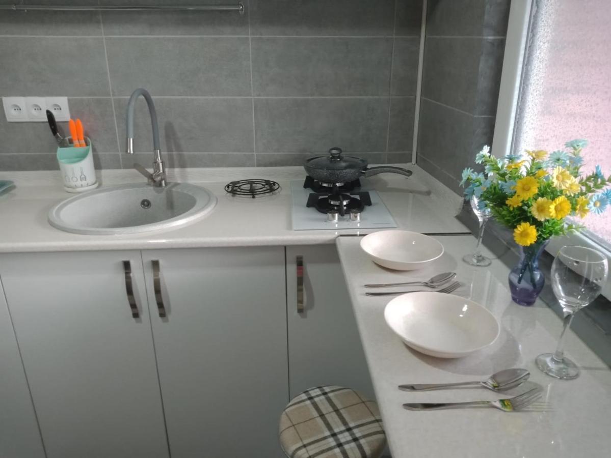 Kacharava Apartments Tbilisi Zewnętrze zdjęcie